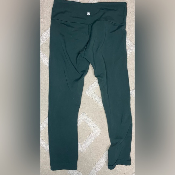 LULULEMON : High-rise Crop Legging - Picture 3 of 6
